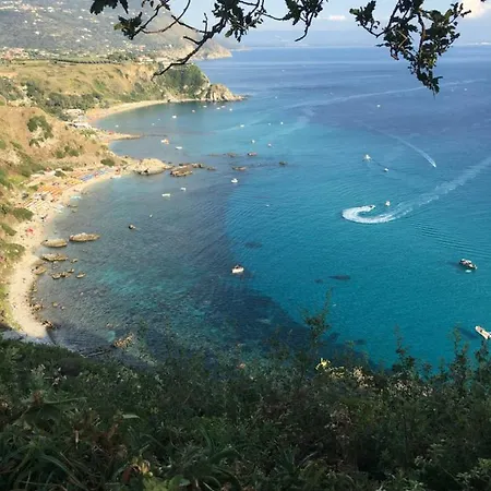 Caterina Capo Vaticano